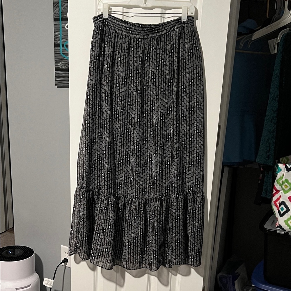 Candie's Black and Gray Maxi Skirt